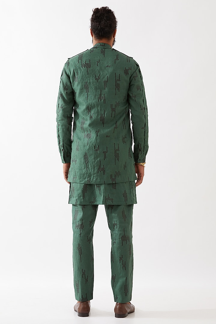 Green Linen Embroidered Indo-Western Jacket Set by Son Of A Noble SNOB Men at Pernia's Pop Up Shop