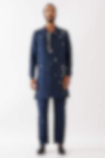 Navy Blue Dupion Silk Embroidered Kurta Set by Son Of A Noble SNOB Men at Pernia's Pop Up Shop