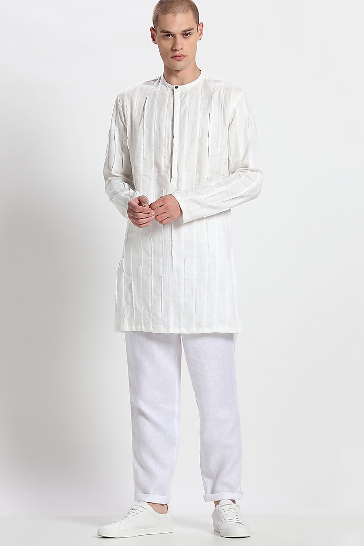 White Textured Linen Kurta Design by Son Of A Noble SNOB at Pernia's ...