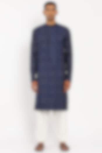 Blue Cotton Silk Kurta Set by Son Of A Noble SNOB Men at Pernia's Pop Up Shop