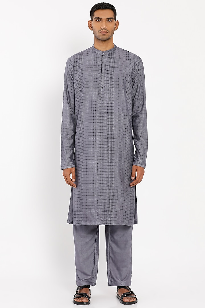 Steel Grey Kurta Set In Cotton Silk by Son Of A Noble SNOB Men at Pernia's Pop Up Shop