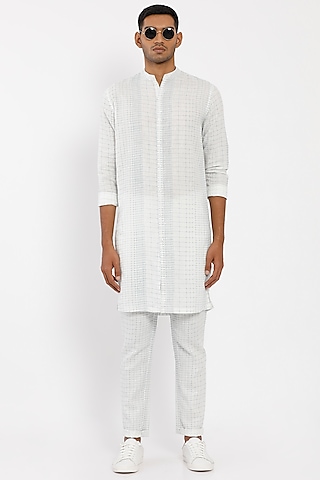 White Kurta Set In Linen by Son Of A Noble SNOB Men