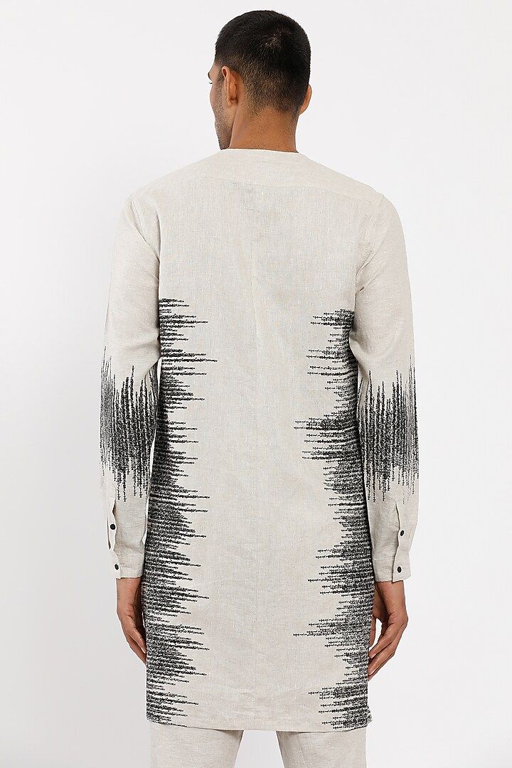 Ivory Linen Kurta Set by Son Of A Noble SNOB Men at Pernia's Pop Up Shop