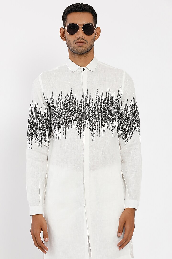 White Kurta Set In Linen by Son Of A Noble SNOB Men at Pernia's Pop Up Shop