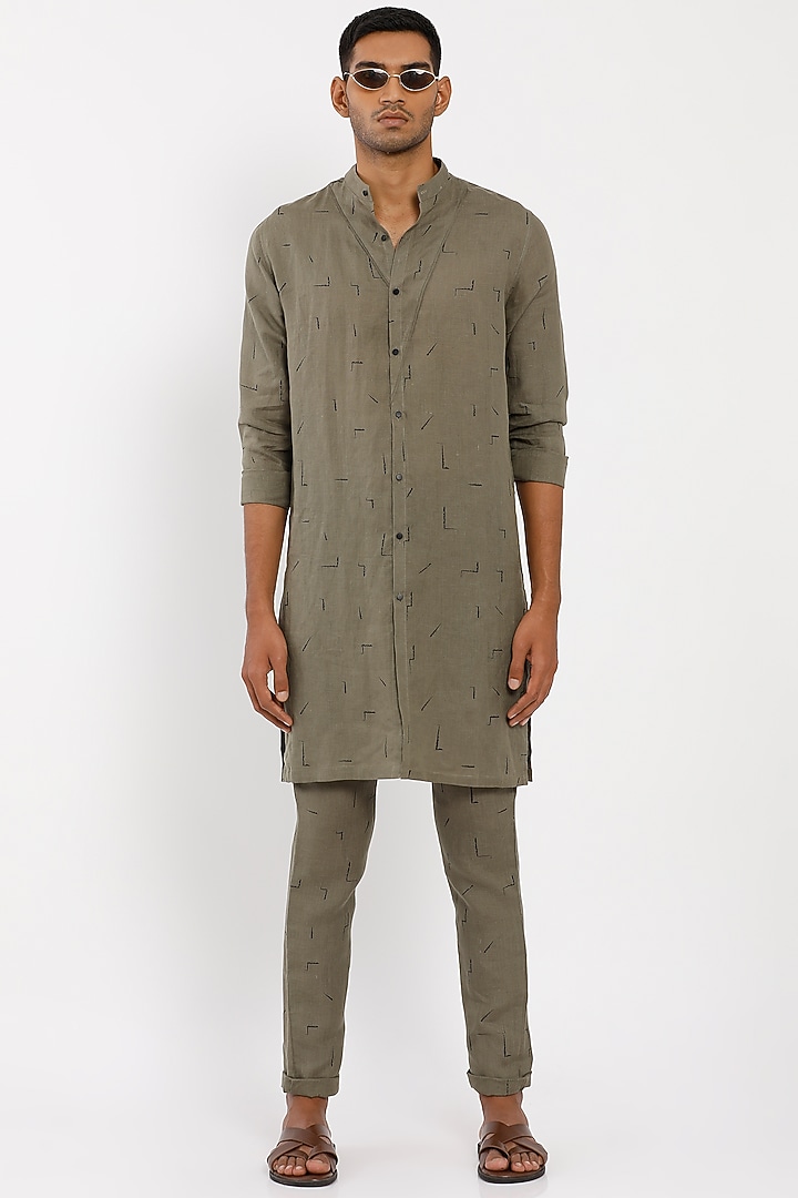 Catalina Green Linen Comet Kurta by Son Of A Noble SNOB Men at Pernia's Pop Up Shop