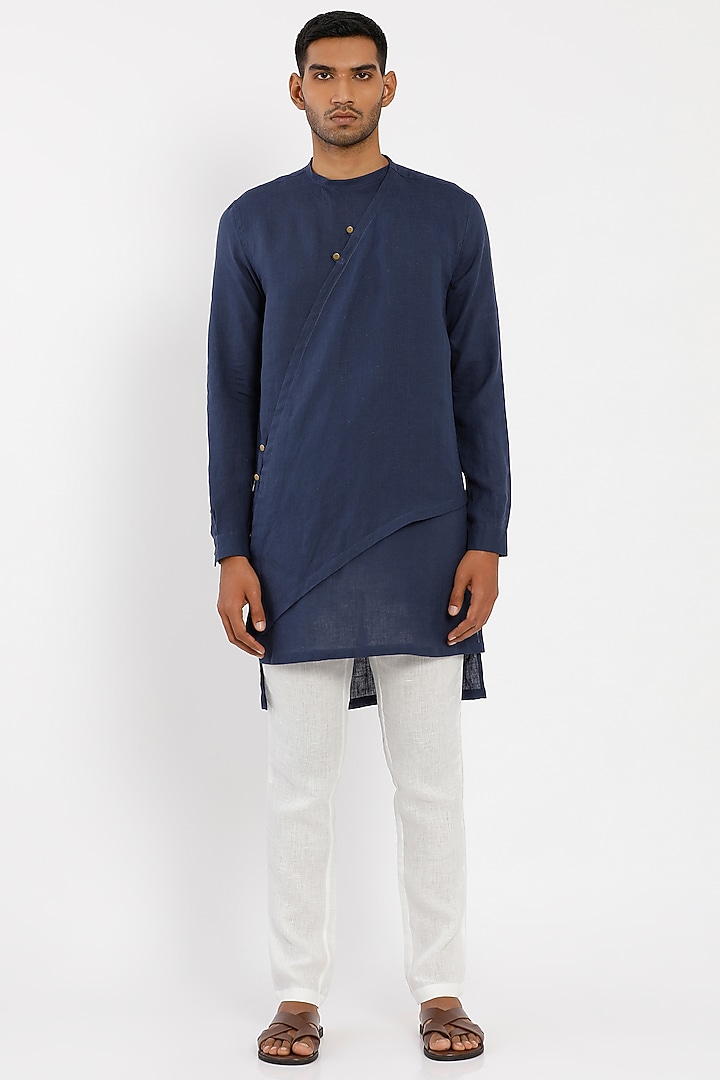 Navy Blue Linen Kurta by Son Of A Noble SNOB Men at Pernia's Pop Up Shop