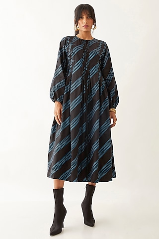 Black Cotton Satin Printed Midi Dress by SNOB
