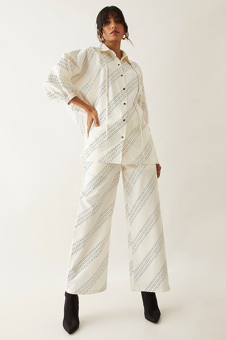 Off-White Cotton Satin Printed Co-Ord Set by SNOB at Pernia's Pop Up Shop