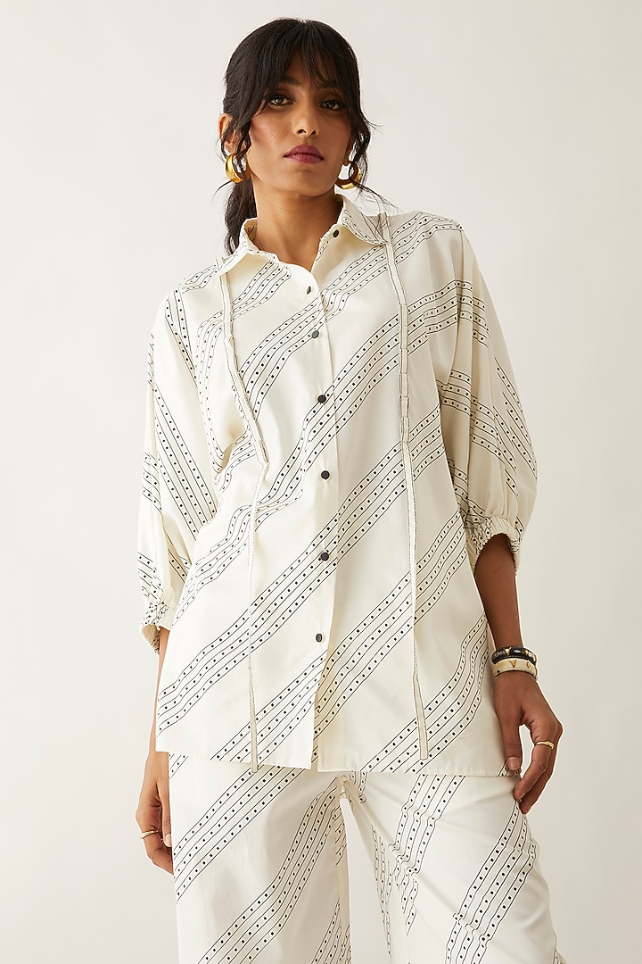 Off-White Cotton Satin Printed Co-Ord Set by SNOB at Pernia's Pop Up Shop