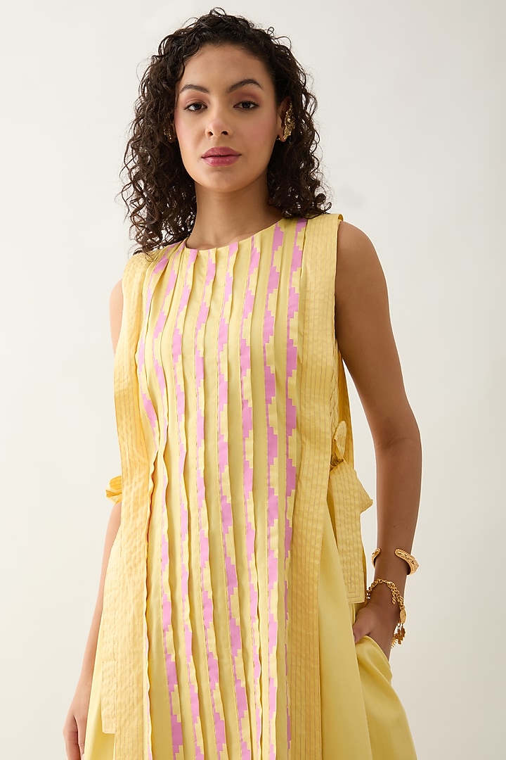Lime Cotton Satin Printed Sleeveless Midi Vacation Dress by SNOB at Pernia's Pop Up Shop