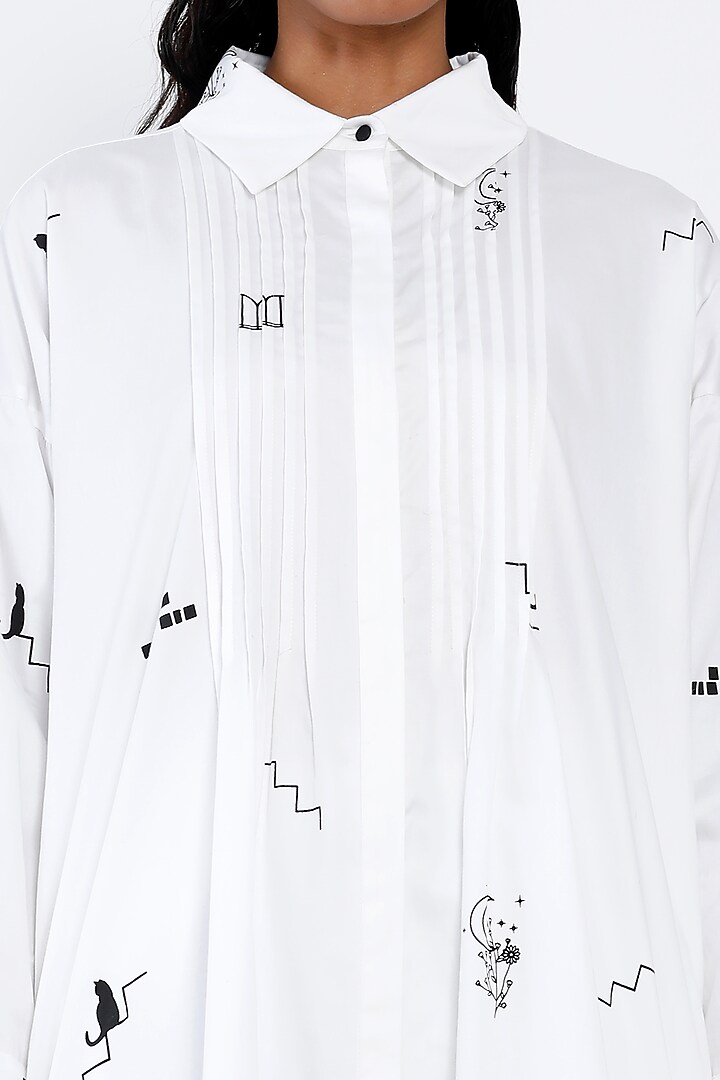 White Printed Pintuck Tunic by SNOB at Pernia's Pop Up Shop