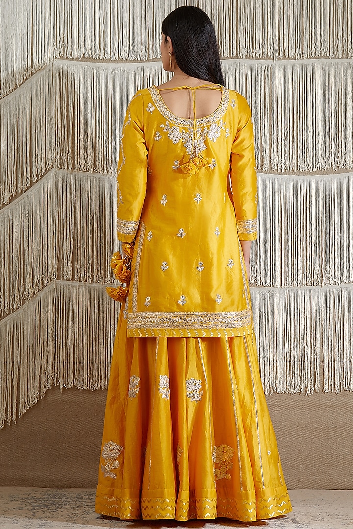 Mustard Embroidered Wedding Sharara Set by Shyam Narayan Prasad at Pernia's Pop Up Shop