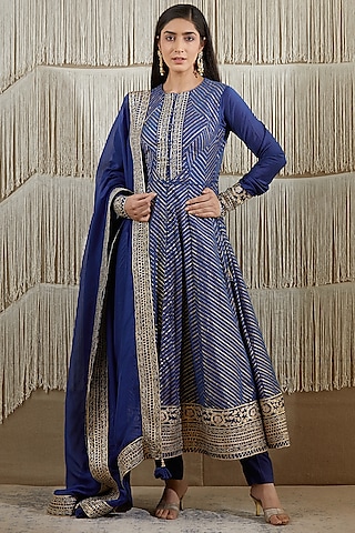 Spectrum Blue Embroidered Flared Long Kurta Set by Shyam Narayan Prasad