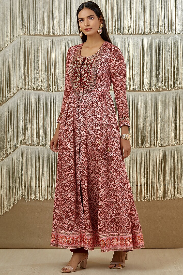 Dark Maroon Zardosi Embroidered Wedding Anarkali Set by Shyam Narayan Prasad at Pernia's Pop Up Shop