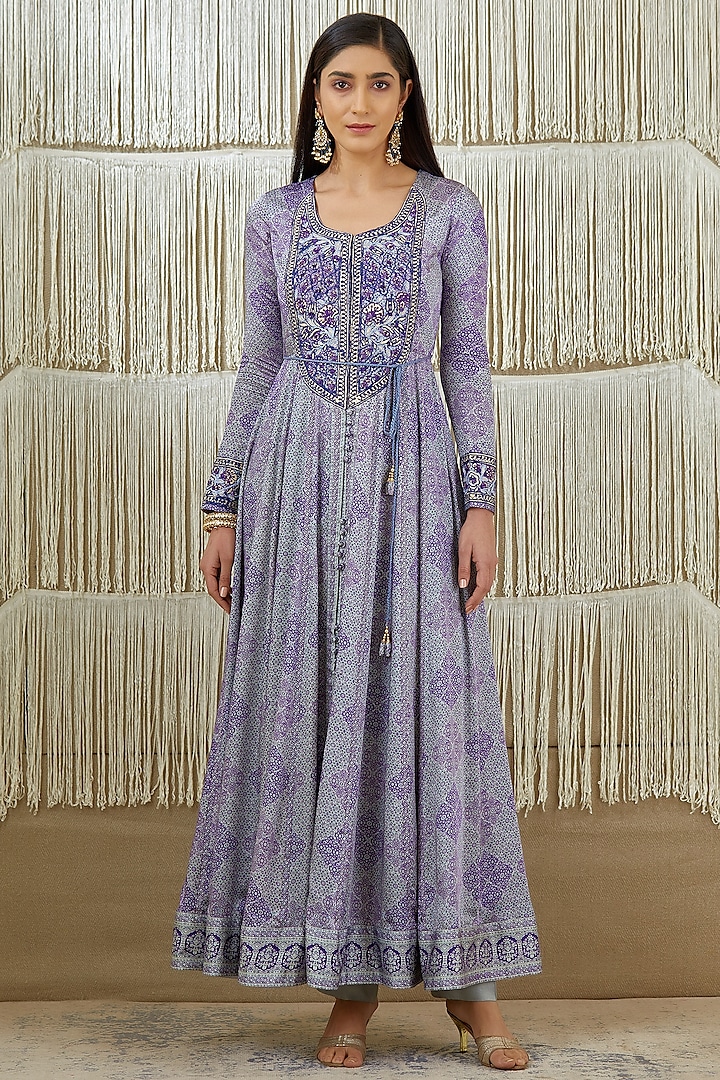Purple Embroidered Wedding Anarkali Set by Shyam Narayan Prasad at Pernia's Pop Up Shop