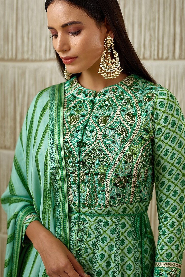 Green Embroidered & Printed Wedding Anarkali Set by Shyam Narayan Prasad at Pernia's Pop Up Shop