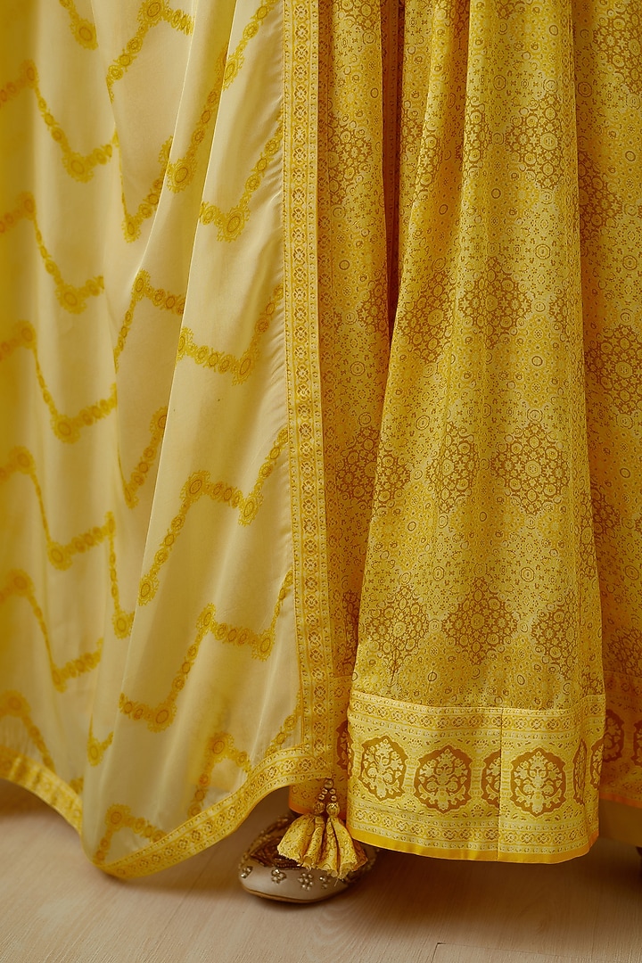 Yellow Embroidered & Printed Wedding Anarkali Set by Shyam Narayan Prasad at Pernia's Pop Up Shop