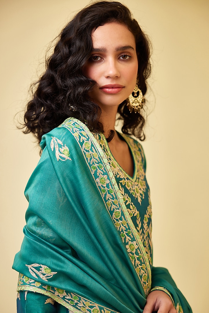 Emerald Green Silk Chanderi Embroidered Wedding Sharara Set by Shyam Narayan Prasad at Pernia's Pop Up Shop
