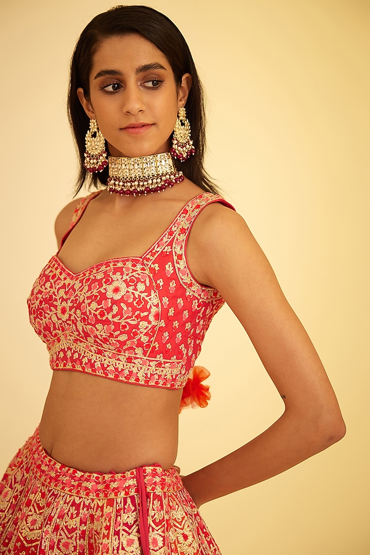 Poppy Red Silk Embroidered Wedding Lehenga Set by Shyam Narayan Prasad at Pernia's Pop Up Shop