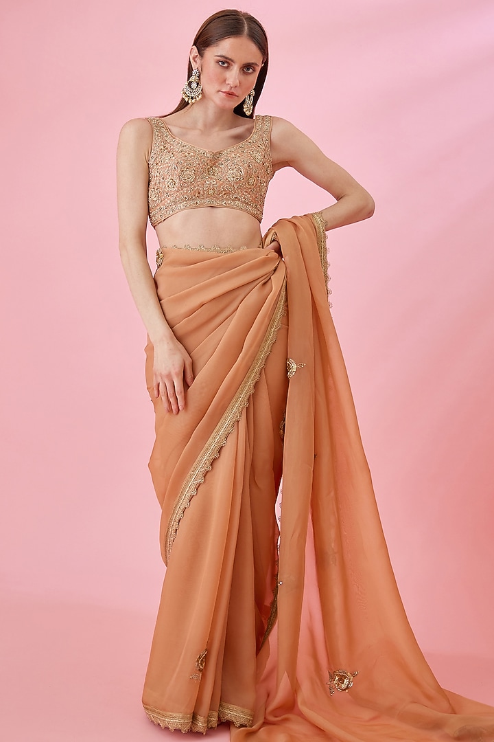 Rust Organza Embroidered Wedding Saree Set by Shyam Narayan Prasad at Pernia's Pop Up Shop