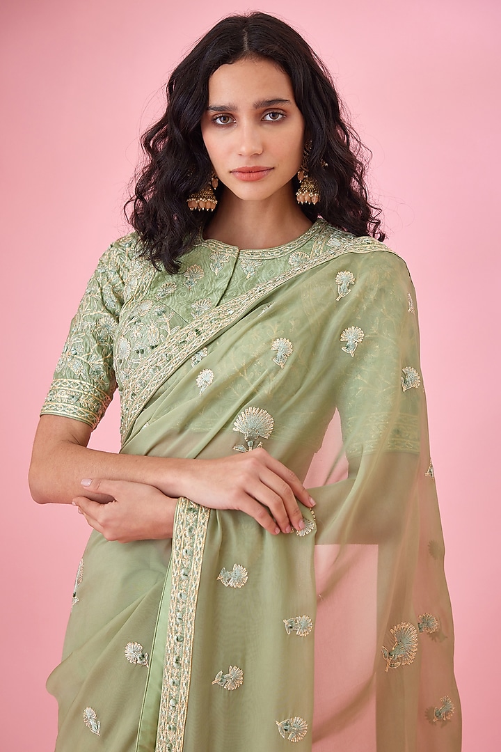 Fog Green Organza Embroidered Wedding Saree Set by Shyam Narayan Prasad at Pernia's Pop Up Shop