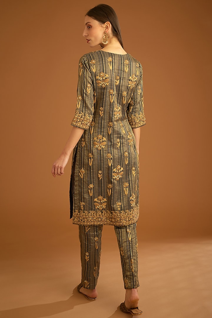 Carbon Black Chanderi Jacquard Embroidered Kurta Set Set by Shyam Narayan Prasad at Pernia's Pop Up Shop