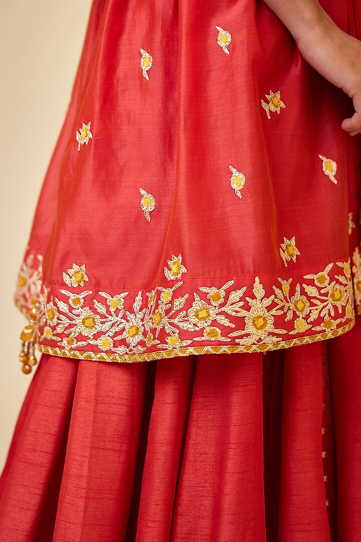 Spicy Orange Chanderi Silk Embroidered Kurta Set by Shyam Narayan Prasad at Pernia's Pop Up Shop