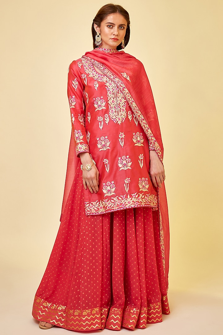 Scarlet Red Silk Chanderi Embroidered Skirt Set by Shyam Narayan Prasad