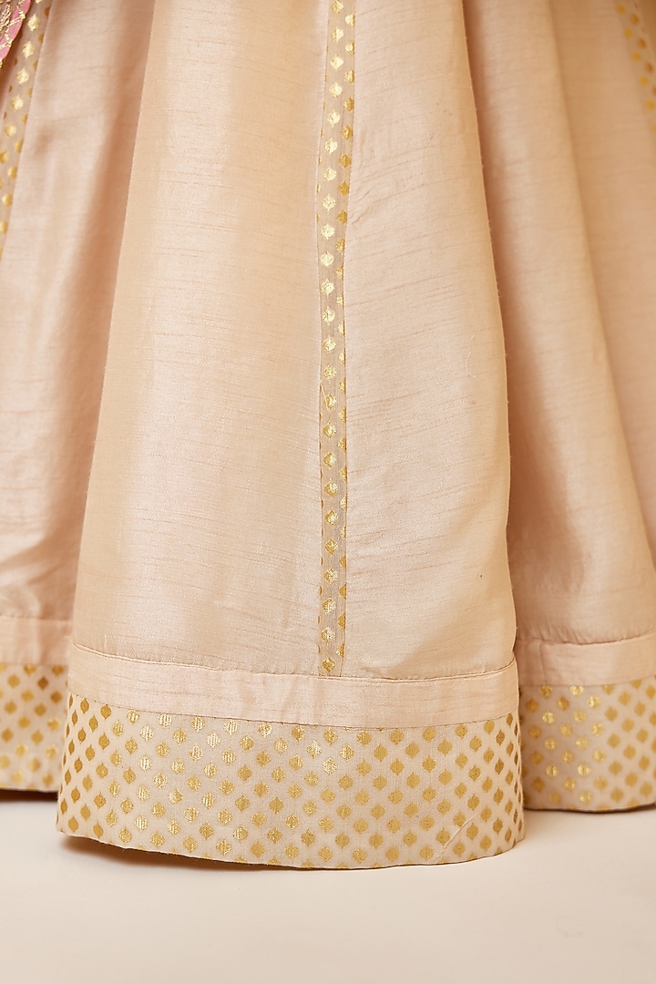 Angora White Chanderi Silk Embroidered Skirt Set by Shyam Narayan Prasad at Pernia's Pop Up Shop