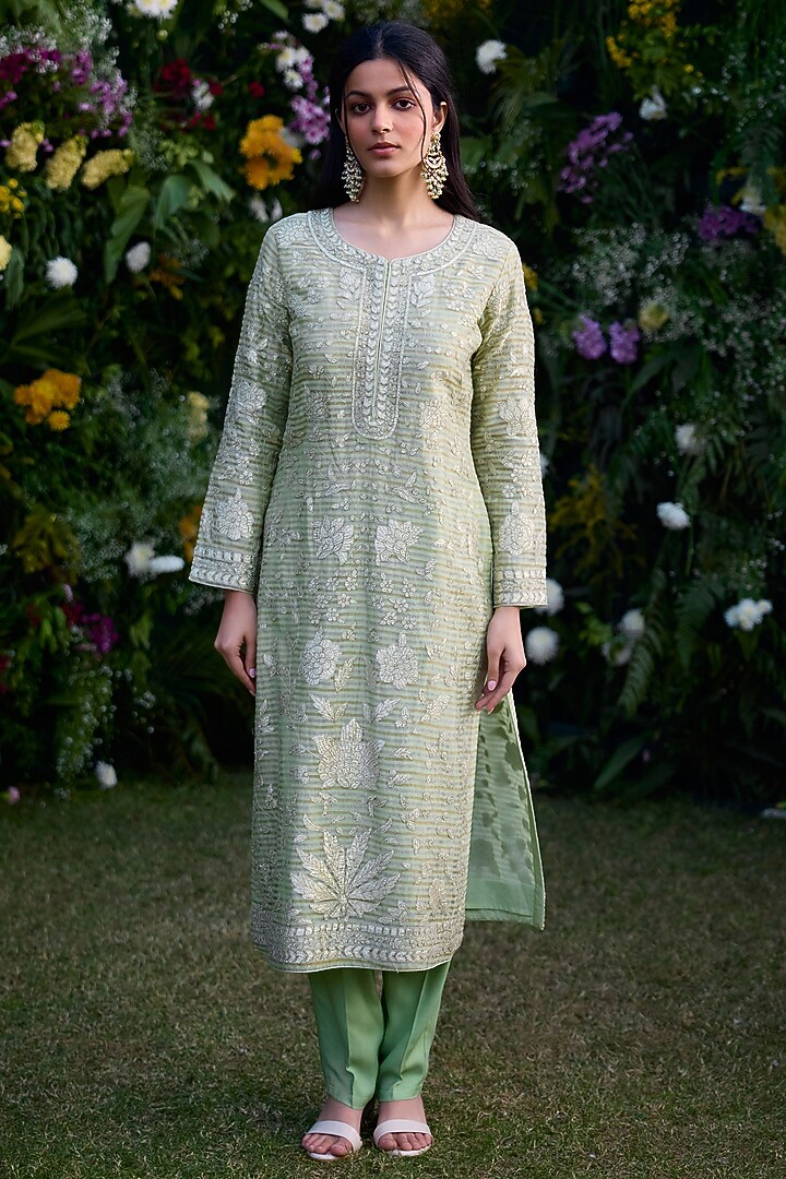 Mist Jade Silk Chanderi Thread Embroidered Kurta Set by Shyam Narayan Prasad at Pernia's Pop Up Shop