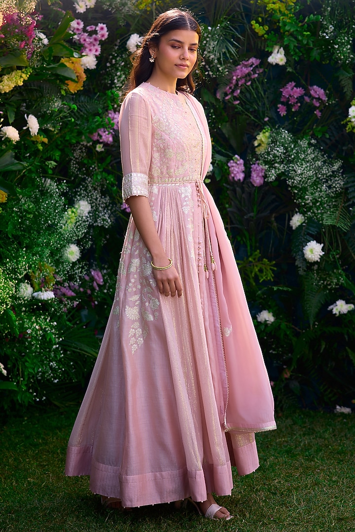 Whisper Pink Chanderi Brocade Thread Embroidered Wedding Anarkali Set by Shyam Narayan Prasad at Pernia's Pop Up Shop