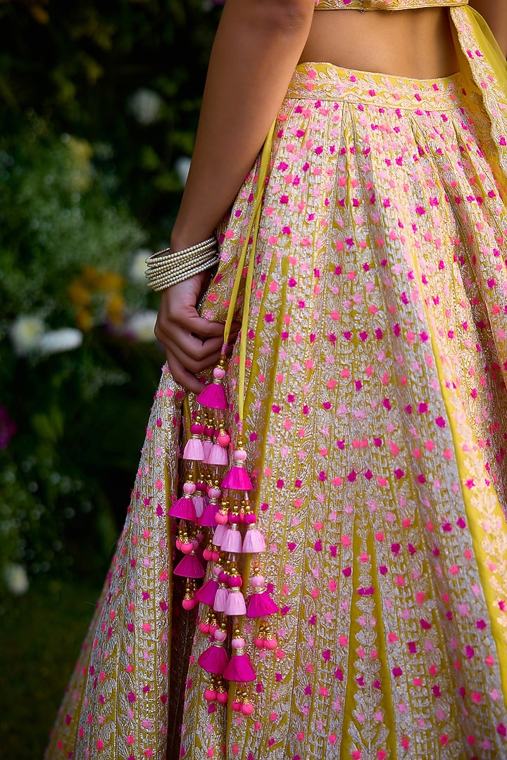 Spectra Yellow Raw Silk Thread Embroidered Wedding Lehenga Set by Shyam Narayan Prasad at Pernia's Pop Up Shop