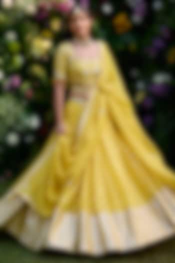 Daffodil Yellow Chanderi Jacquard Thread Embroidered Wedding Lehenga Set by Shyam Narayan Prasad at Pernia's Pop Up Shop