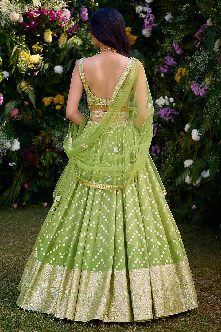 Irish Green Chanderi Jacquard Thread Embroidered Wedding Lehenga Set by Shyam Narayan Prasad at Pernia's Pop Up Shop
