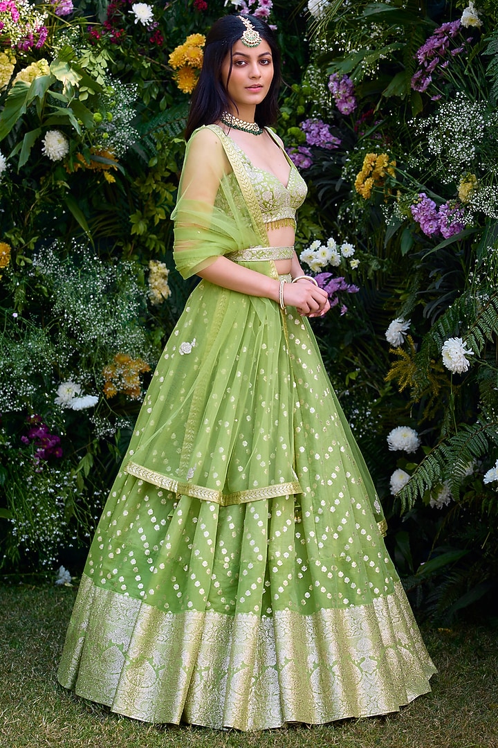 Irish Green Chanderi Jacquard Thread Embroidered Wedding Lehenga Set by Shyam Narayan Prasad at Pernia's Pop Up Shop