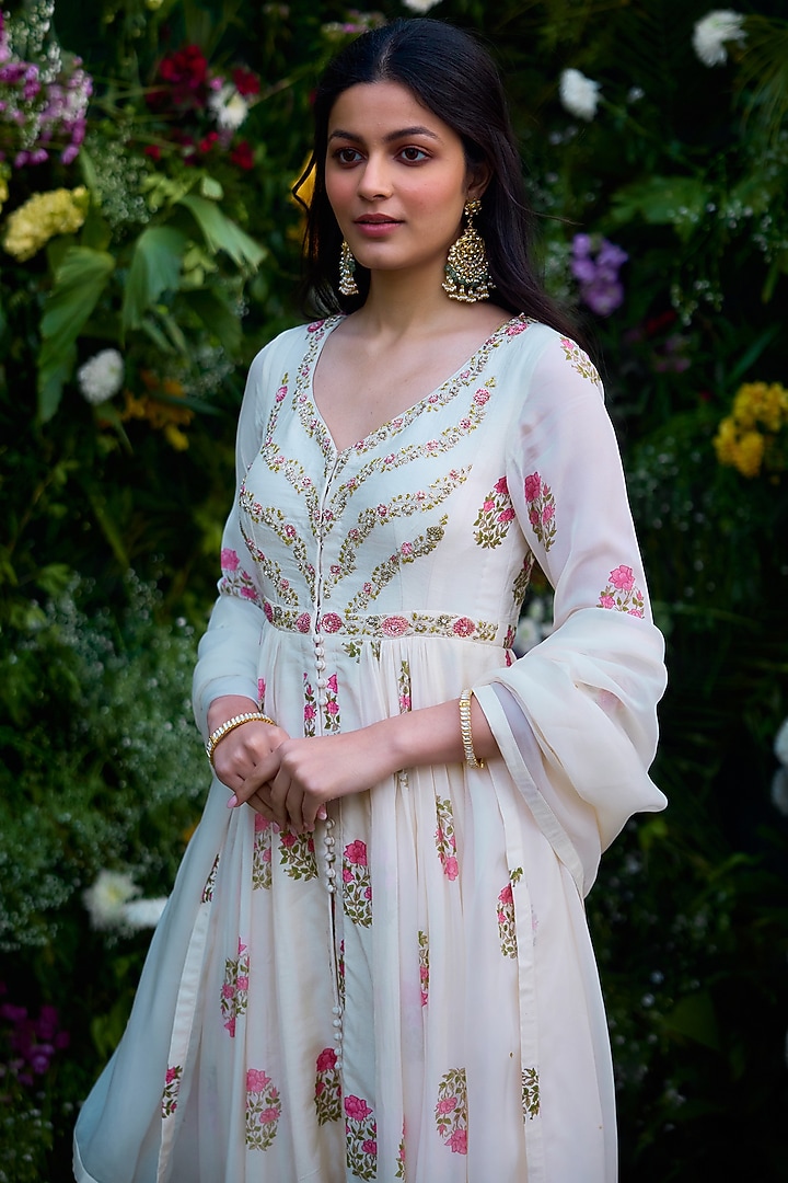 Ivory Modal Block Printed & Zardosi Embroidered Wedding Anarkali Set by Shyam Narayan Prasad at Pernia's Pop Up Shop