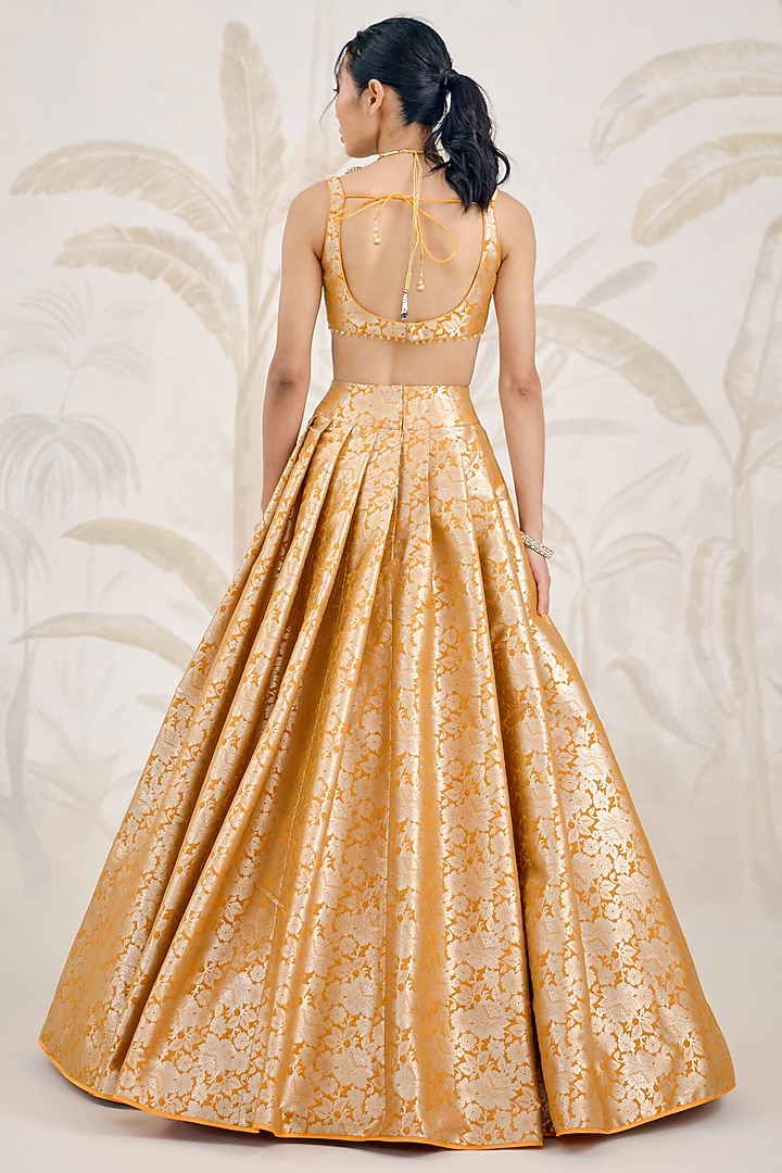 Mustard Yellow Banarasi Silk Brocade Pleated Wedding Lehenga Set by Shyam Narayan Prasad at Pernia's Pop Up Shop