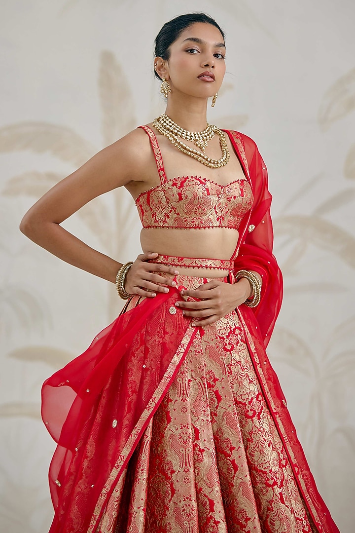 Ribbon Red Banarasi Silk Brocade Pleated Wedding Lehenga Set by Shyam Narayan Prasad at Pernia's Pop Up Shop