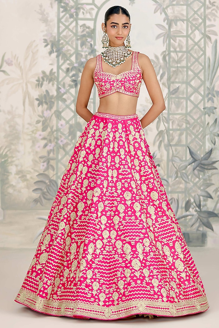 Fuchsia Pink Raw Silk Zari Embroidered Wedding Lehenga Set by Shyam Narayan Prasad at Pernia's Pop Up Shop