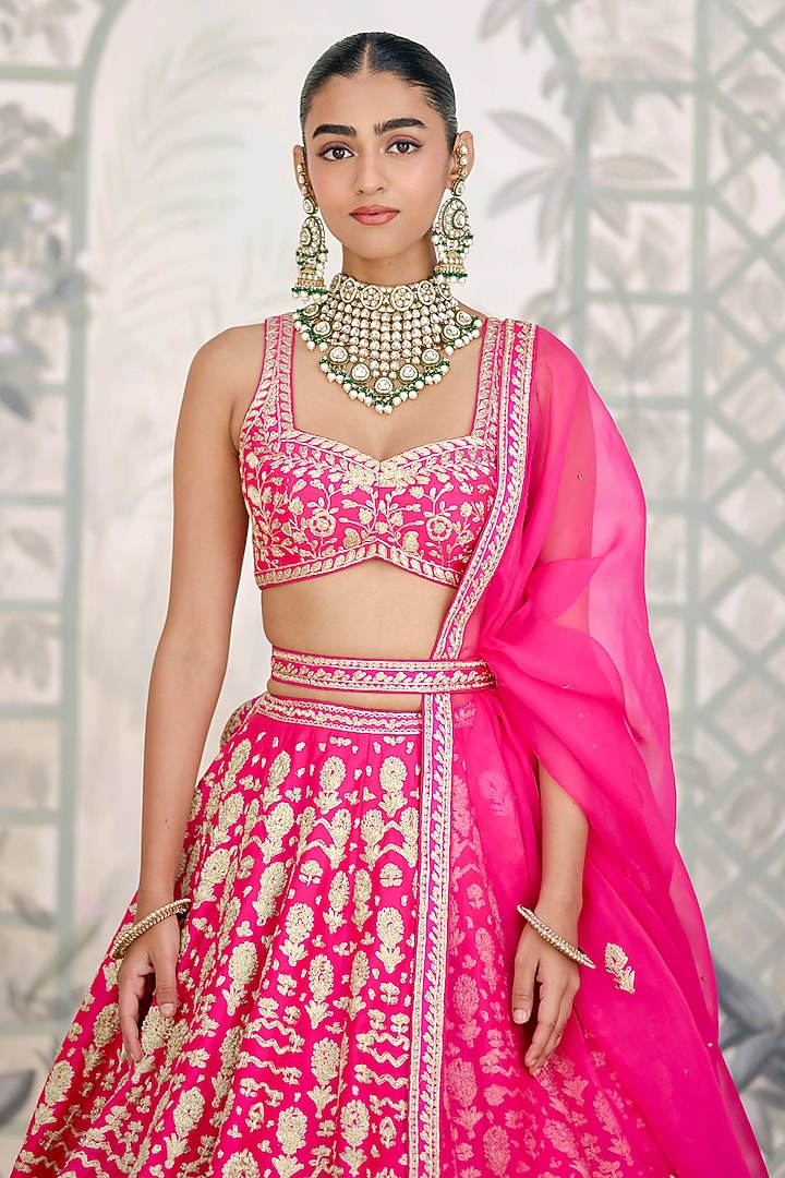 Fuchsia Pink Raw Silk Zari Embroidered Wedding Lehenga Set by Shyam Narayan Prasad at Pernia's Pop Up Shop