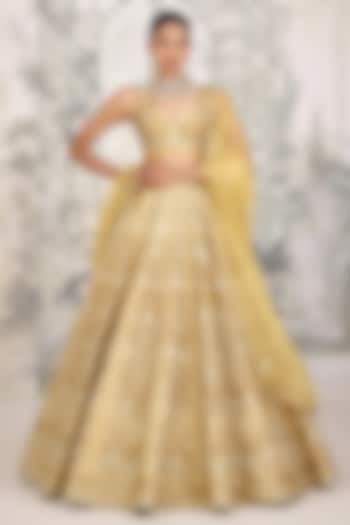 Mustard Yellow Raw Silk Zari Embroidered Wedding Lehenga Set by Shyam Narayan Prasad at Pernia's Pop Up Shop