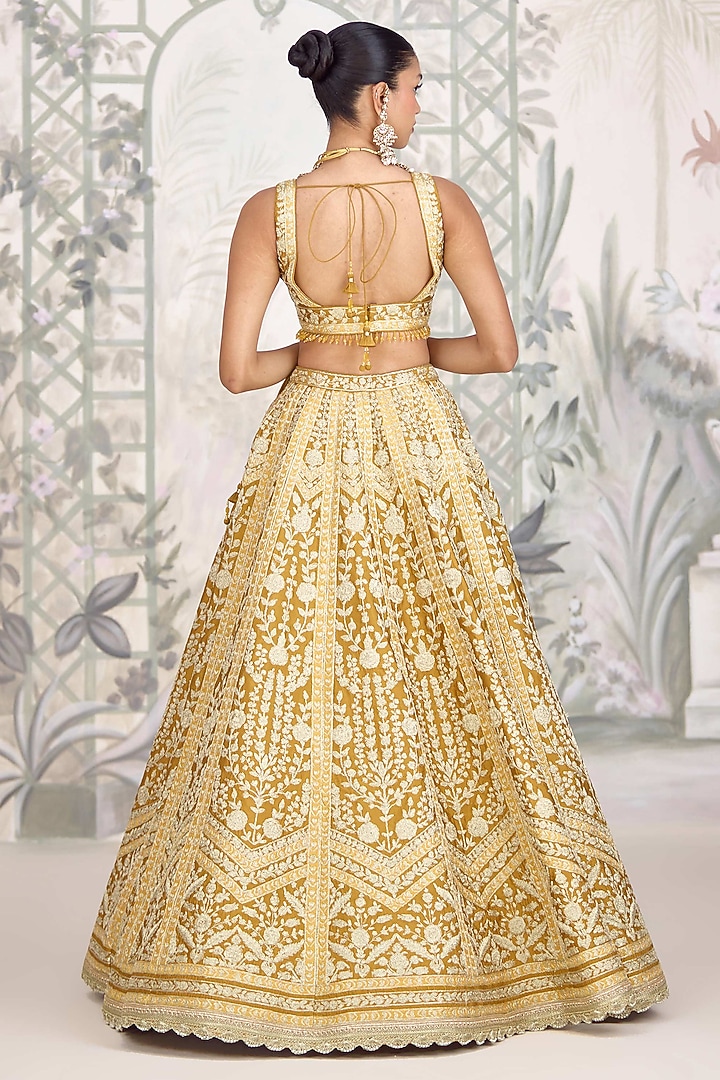 Mustard Yellow Raw Silk Zari Embroidered Wedding Lehenga Set by Shyam Narayan Prasad at Pernia's Pop Up Shop