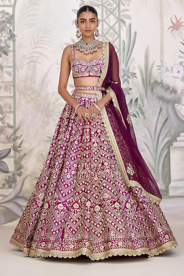 Wine Maroon Raw Silk Zari Embroidered Wedding Lehenga Set by Shyam Narayan Prasad at Pernia's Pop Up Shop