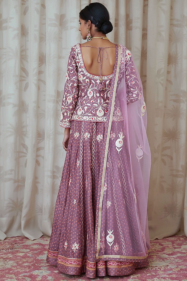 Neutral Purple Embroidered & Printed Kurta Set by Shyam Narayan Prasad at Pernia's Pop Up Shop