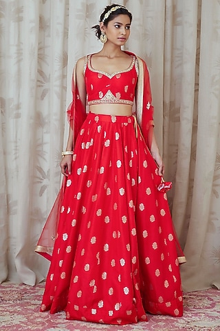 Red Embroidered Lehenga Set by Shyam Narayan Prasad