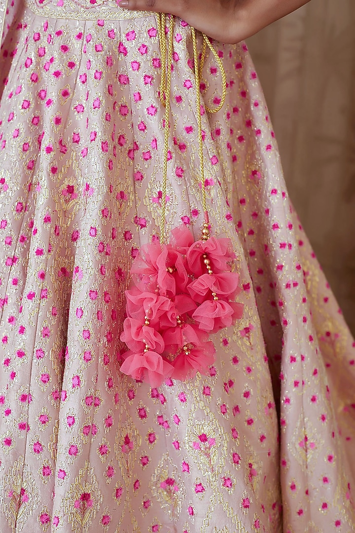 Pink Embroidered Wedding Lehenga Set by Shyam Narayan Prasad at Pernia's Pop Up Shop