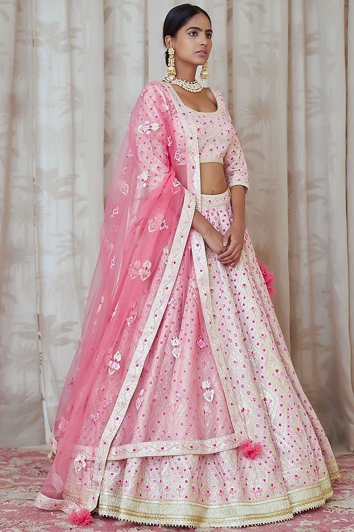 Pink Embroidered Wedding Lehenga Set by Shyam Narayan Prasad at Pernia's Pop Up Shop
