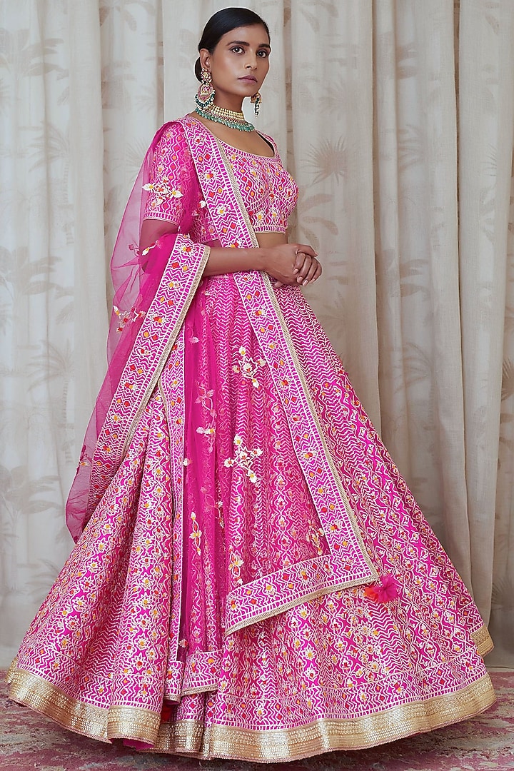 Magenta Pink Embroidered Wedding Lehenga Set by Shyam Narayan Prasad at Pernia's Pop Up Shop