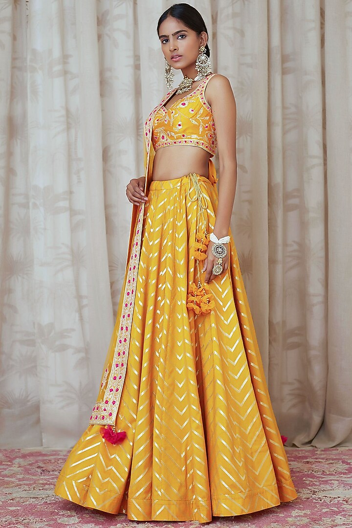 Mustard Yellow Embroidered Wedding Lehenga Set by Shyam Narayan Prasad at Pernia's Pop Up Shop