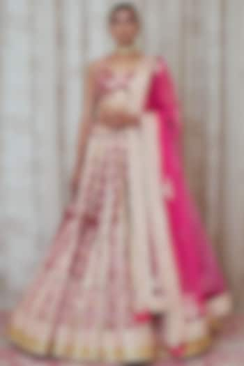 Maroon Embroidered Wedding Lehenga Set by Shyam Narayan Prasad at Pernia's Pop Up Shop